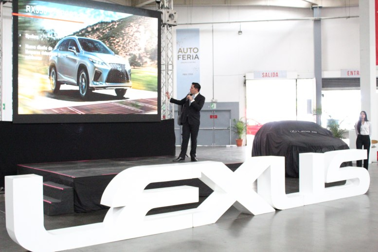 Lexus UX200 de Cofiño Stahl 