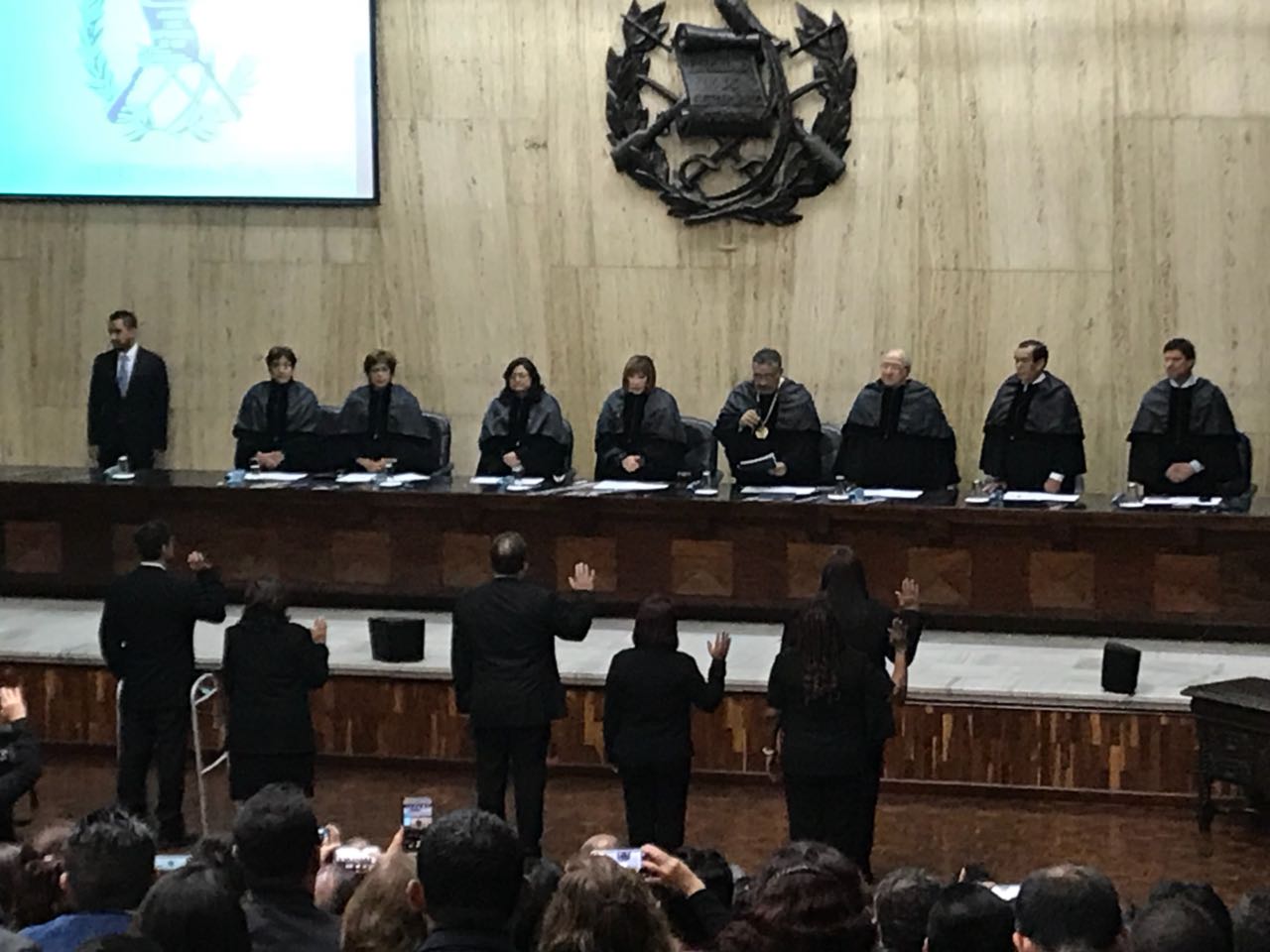 Consejo de la Carrera Judicial EU Emisoras Unidas Guatemala