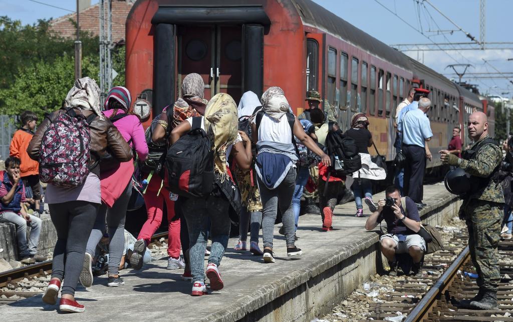 Francia reunirá el lunes a líderes europeos y africanos para abordar la crisis migratoria