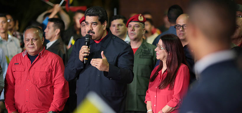 Negociación entre gobierno de Maduro y oposición en suspenso