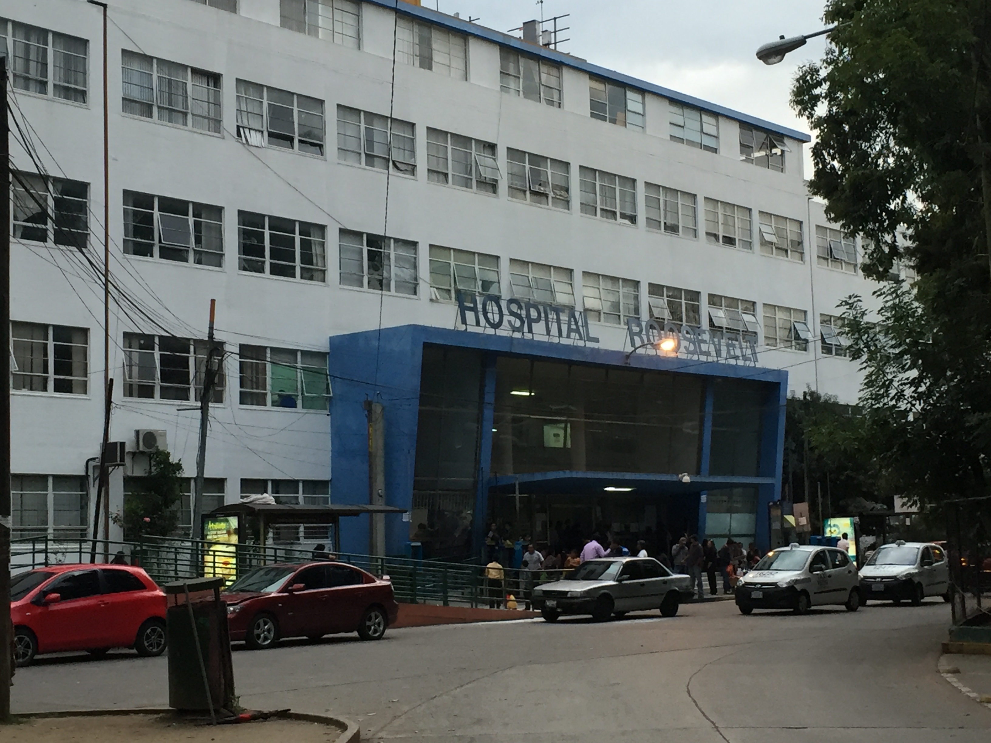 Atención de reos en hospitales EU Emisoras Unidas Guatemala