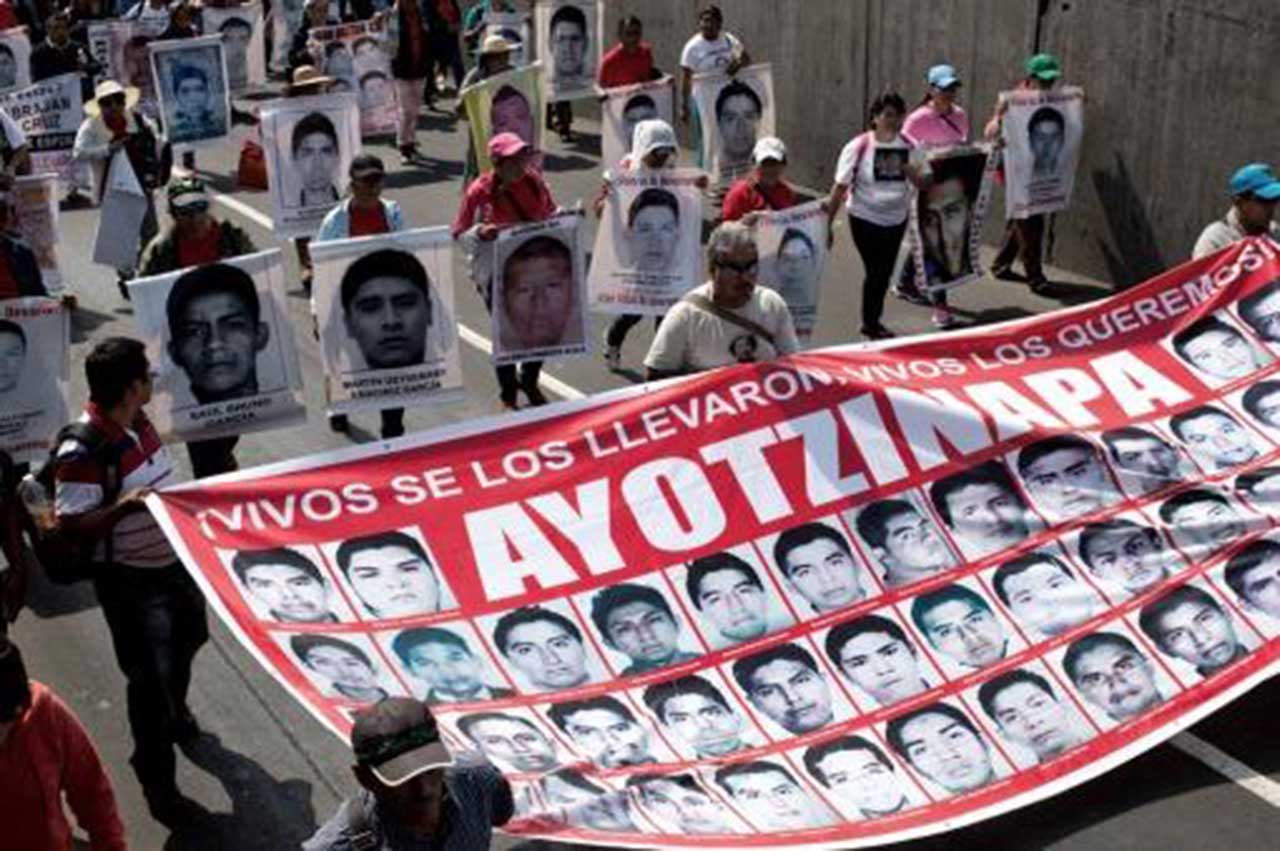 Detienen a presunto involucrado en desaparición de 43 estudiantes en México