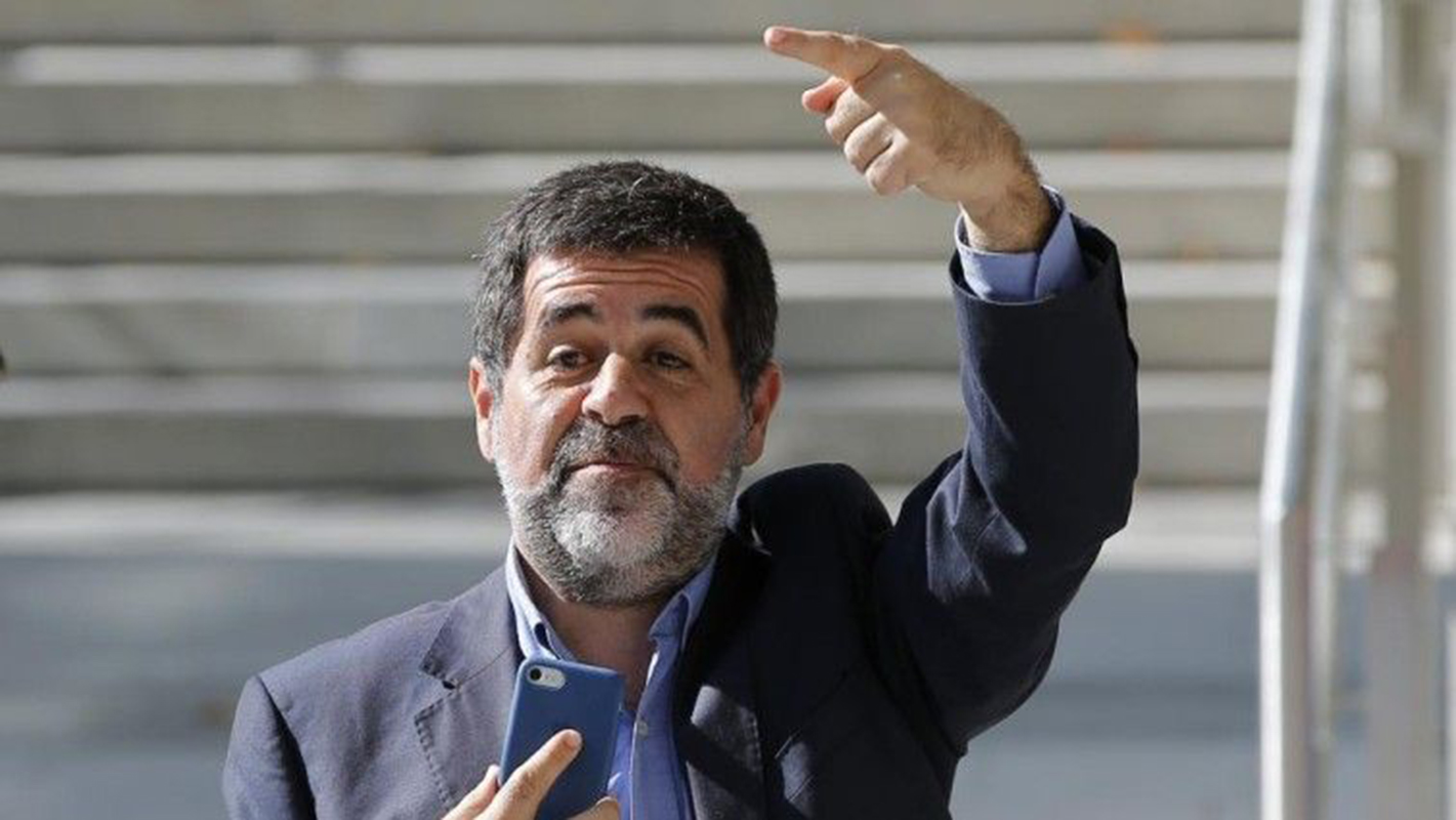 Independentista preso renuncia a ser investido presidente de Cataluña