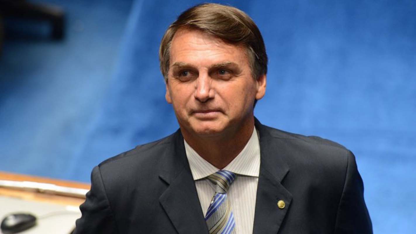 Bolsonaro regresa
