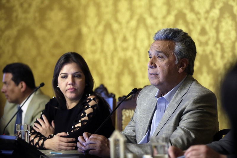 Presidente de Ecuador presenta