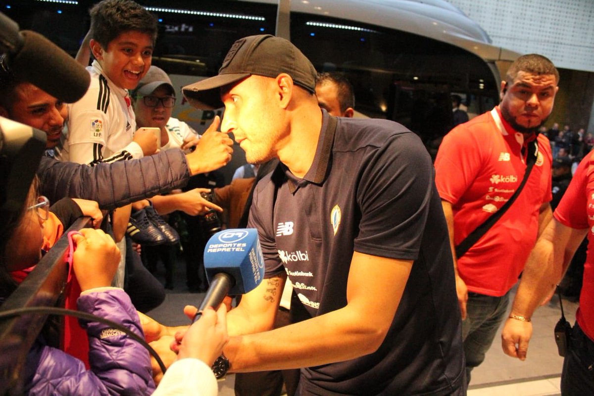 Video: Así fue la llegada de Keylor Navas a Guatemala