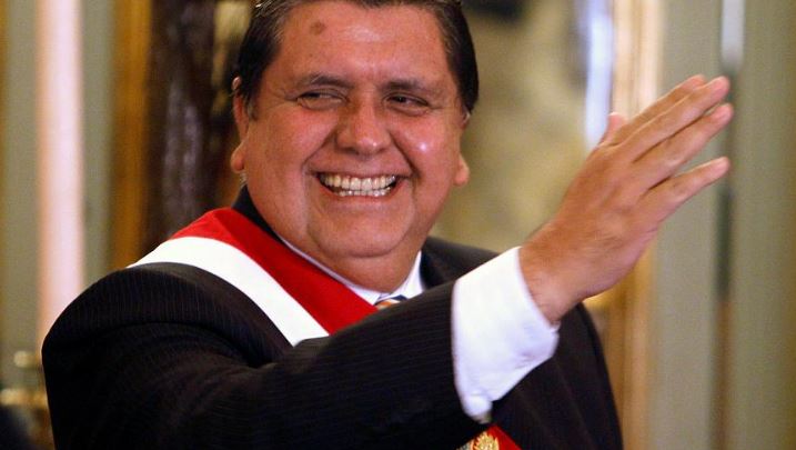 El Expresidente Peruano Alan García Se Dispara Al Ser Detenido