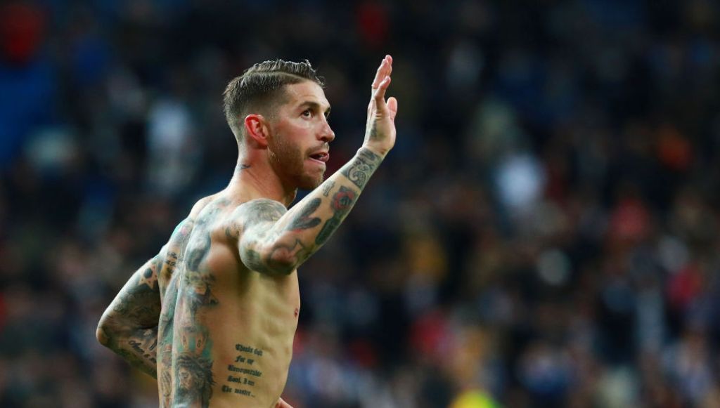 ¿Sergio Ramos se eliminó sus tatuajes de la espalda y brazo?