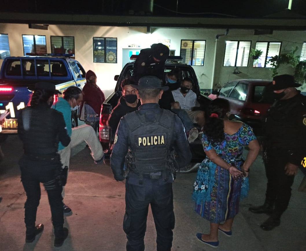 capturados por realizar fiesta clandestina en Chimaltenango