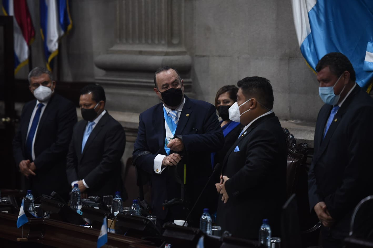 presidente Alejandro Giammattei participa en sesión solemne en el Congreso por Independencia