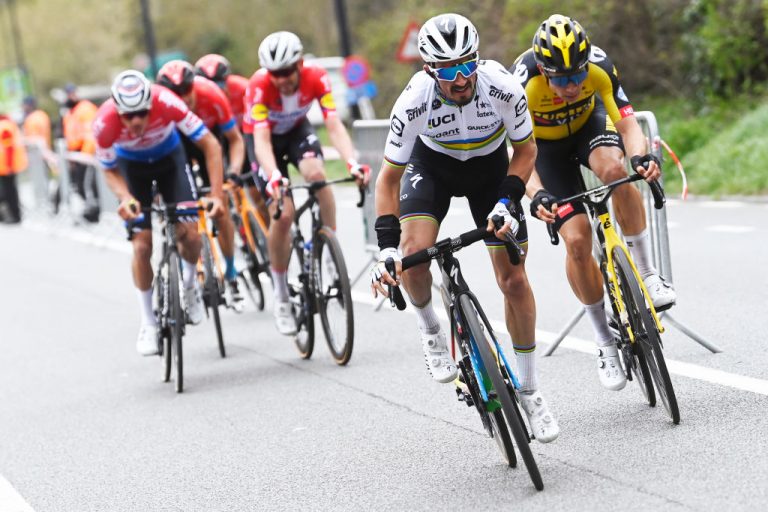 VIDEO. Julian Alaphilippe gana la primera etapa del Tour de Francia 2