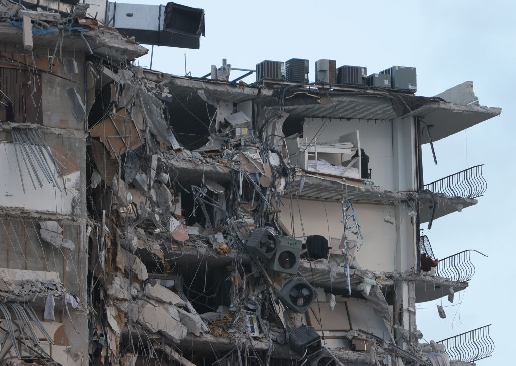 Derrumbe de edificio en Miami