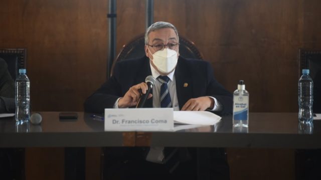 ministro de Salud, Francisco Coma